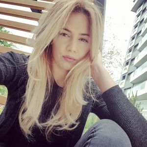 Meet your Posher, Georgiana maria